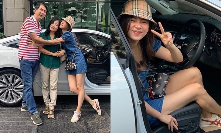 วิเคราะห์บอล ทีเด็ดบอล - -ใบเฟิร์น--ถูกพ่อแม่ทำเซอร์ไพรส์-ซื้อรถหรูคันละหลายล้านให้
