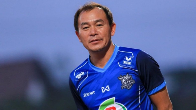 วิเคราะห์บอล ทีเด็ดบอล - ลือ!!--โค้ชวัง--คุมทัพสุพรรณบุรีฯ